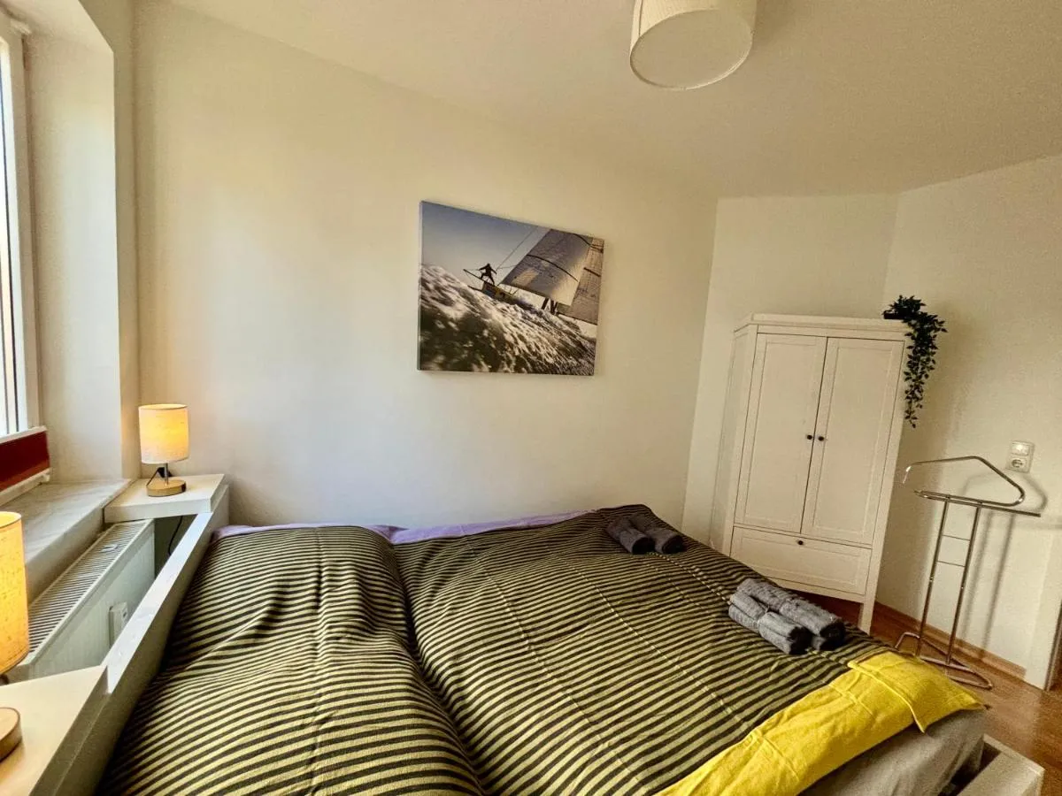 Image 5 of 2-room apartment in Dresden’s Neustadt
