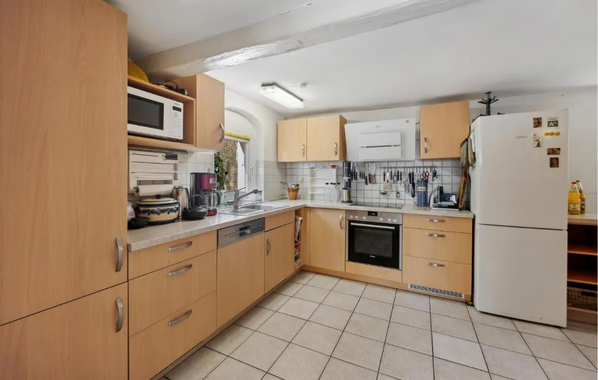 Image 4 of 5 Bedroom Pet Friendly Home In Dresden