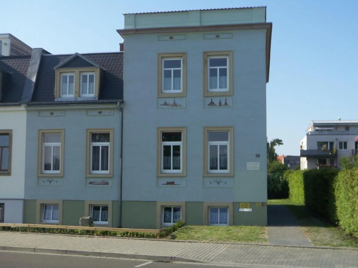 Image 2 of Ambiente-an-der-Elbe-Wohnung-EG