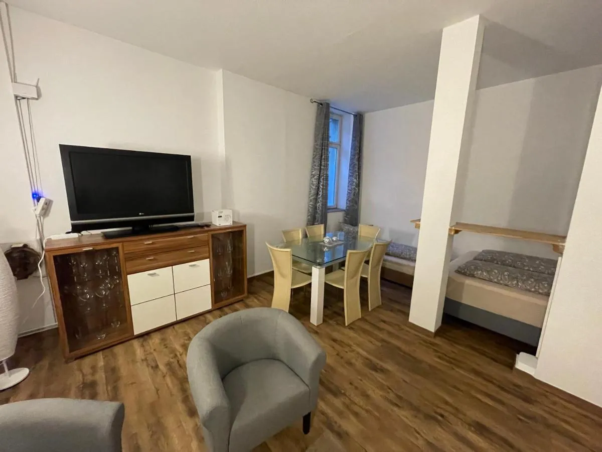 Image 4 of Apartments Strehlen