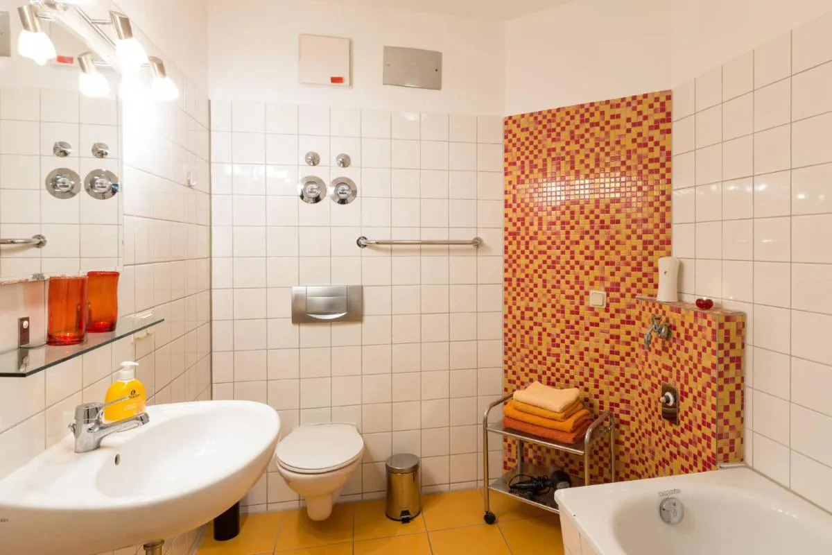 Image 2 of City Apart Dresden – Apartment 3