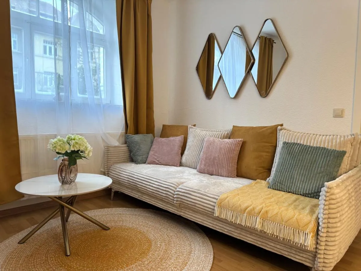 Image 1 of City Apartment Dresden – 3 Zi – Garten
