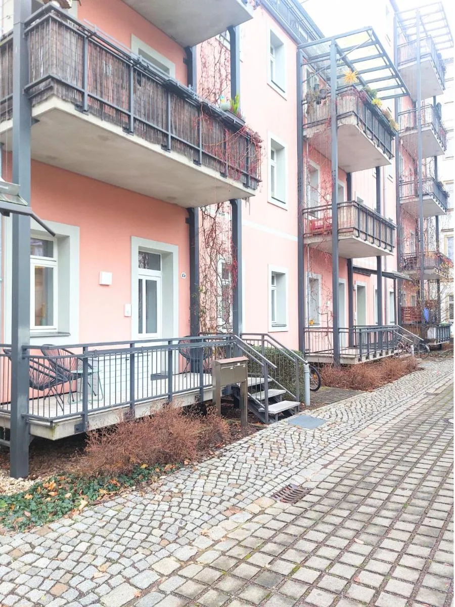 Image 5 of CoView – Design Apartment mit vollausgestatteter Küche, Terrasse, eigenem Zugang, Highspeed Wlan