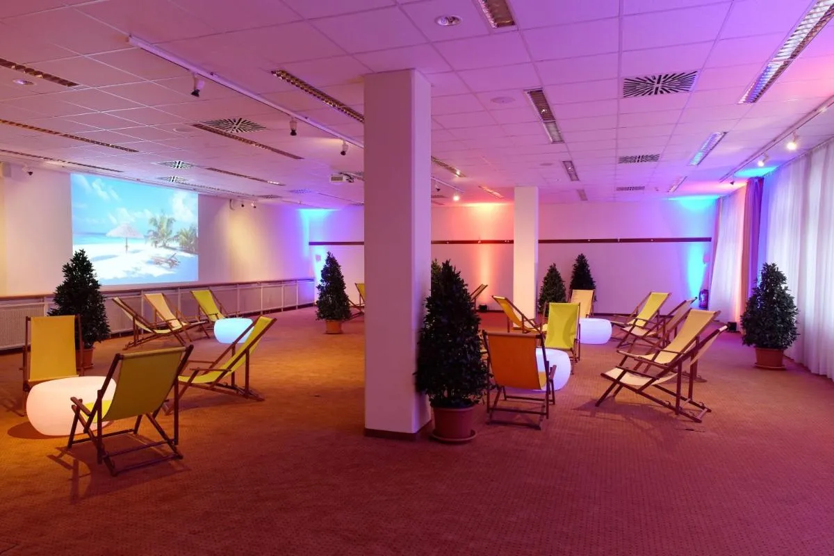 Image 5 of Courtyard by Marriott Dresden