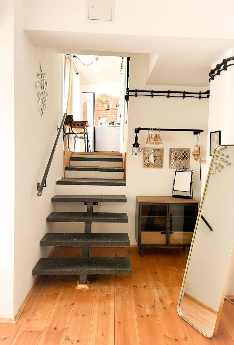 Image 5 of Cozy Art Experience: The quiet & relaxing escape