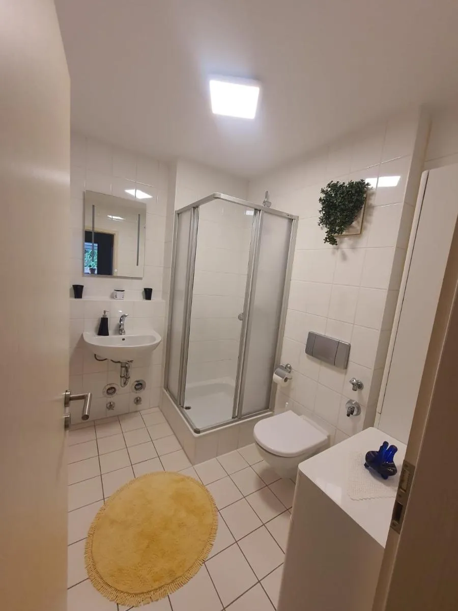 Image 6 of Dennis Apartment