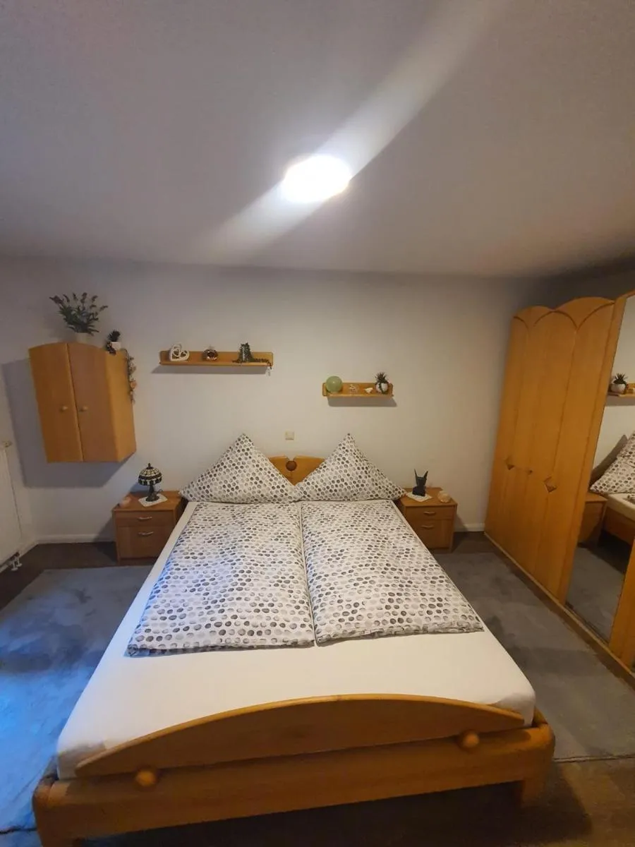 Image 5 of Dennis Apartment