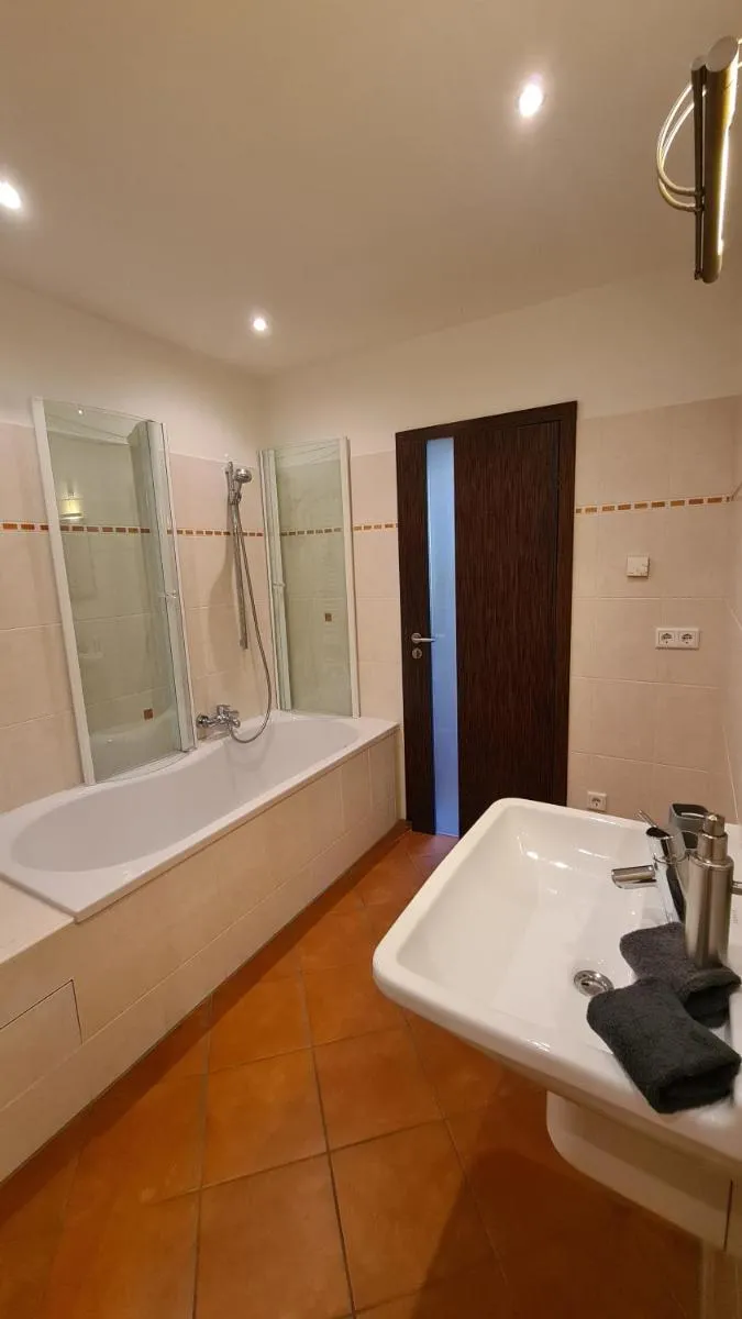 Image 1 of Ferienwohnung Kraxlhütte Dresden