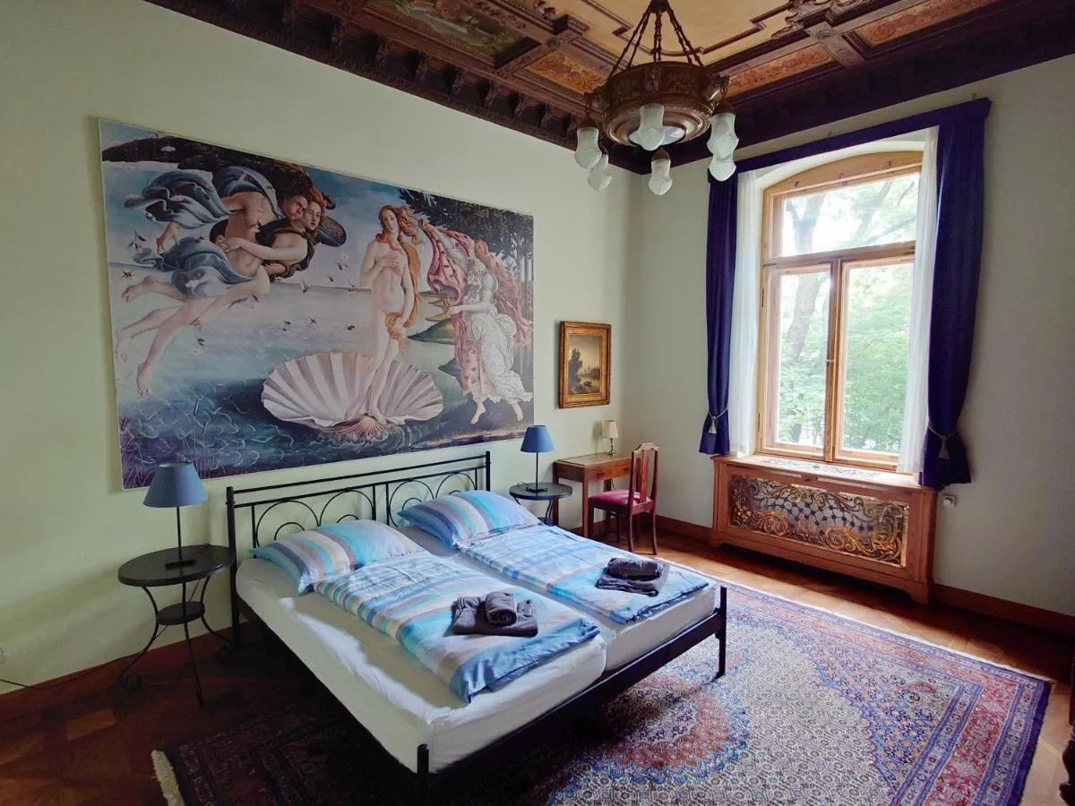 Image 1 of Ferienwohnung Villa Haniel Edmund