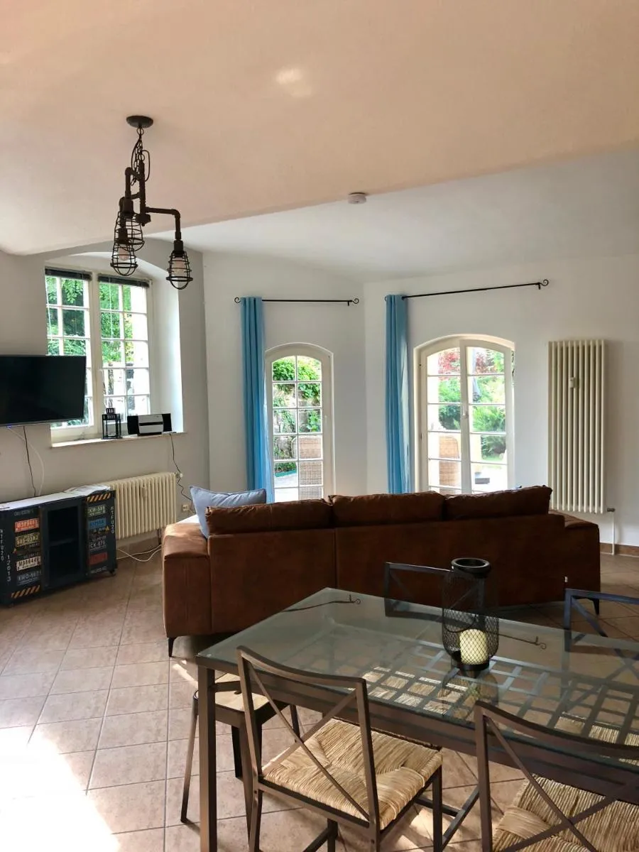 Image 3 of Ferienwohnung am Wasser Villa Graf von Pfeil