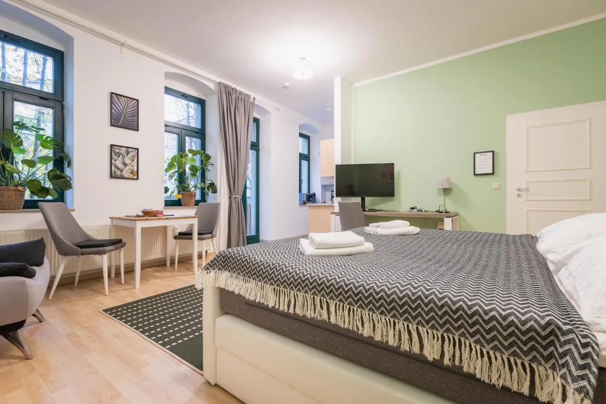 Image 1 of GREENs – ruhige schöne 1RWhg gut gelegen mit Balkon