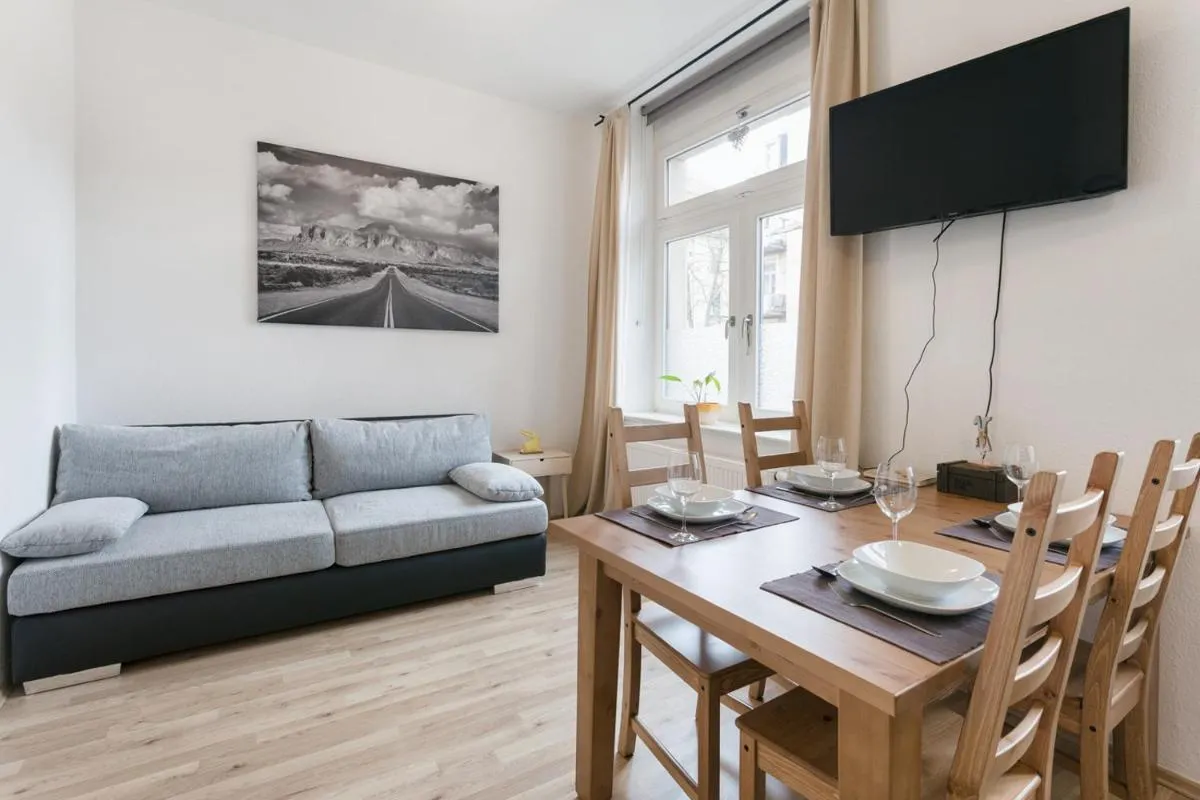 Image 3 of Gemütliches Apartment 10min zur Neustadt -Netflix-