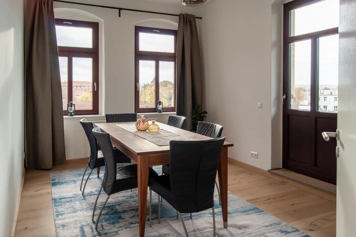 Image 3 of Große familienfreundliche Wohnung in Dresden