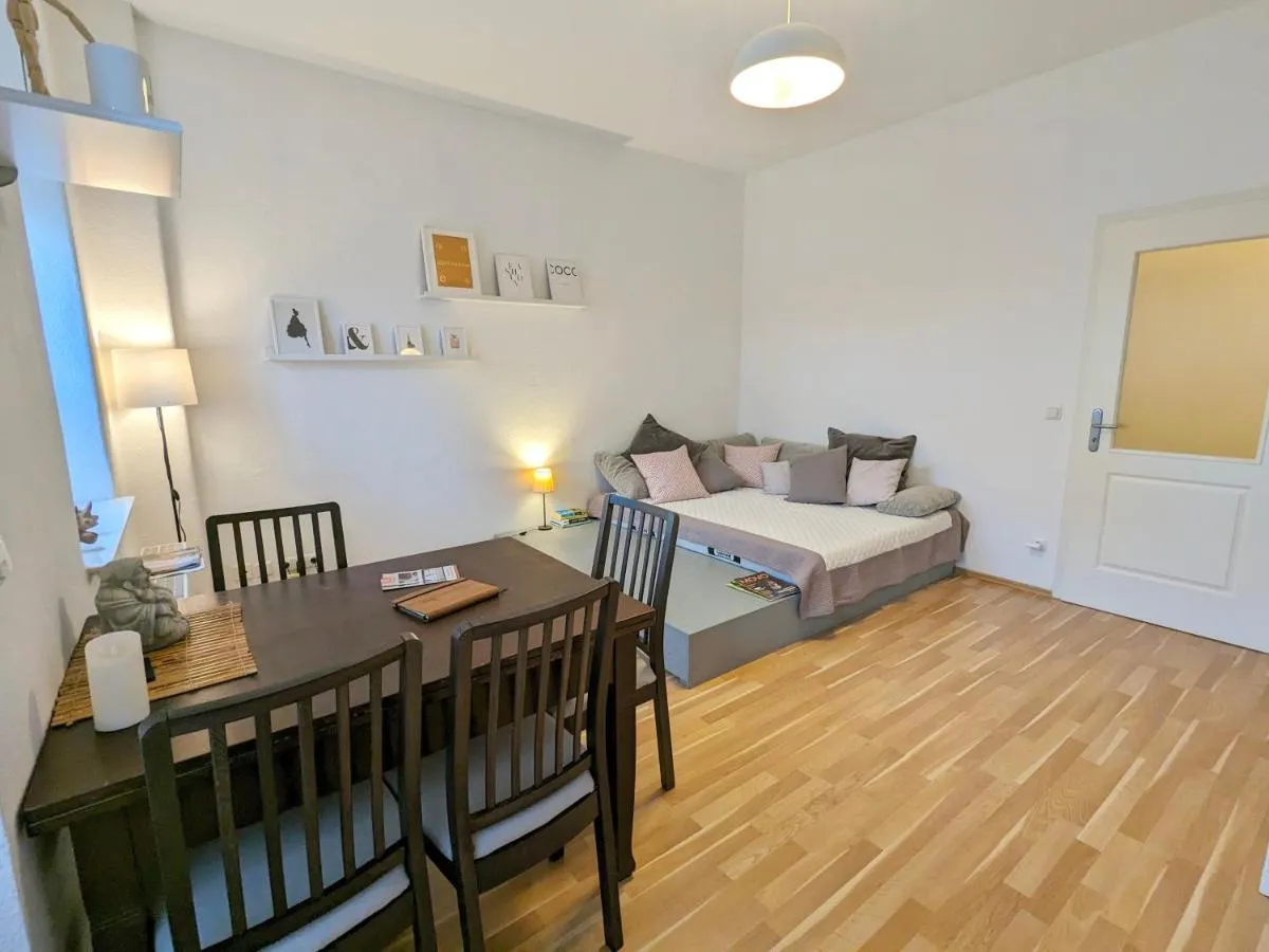 Image 5 of Helles Geräumiges Appartement – 10 Min zur Neustadt – Kostenloses Parken – Dresden365