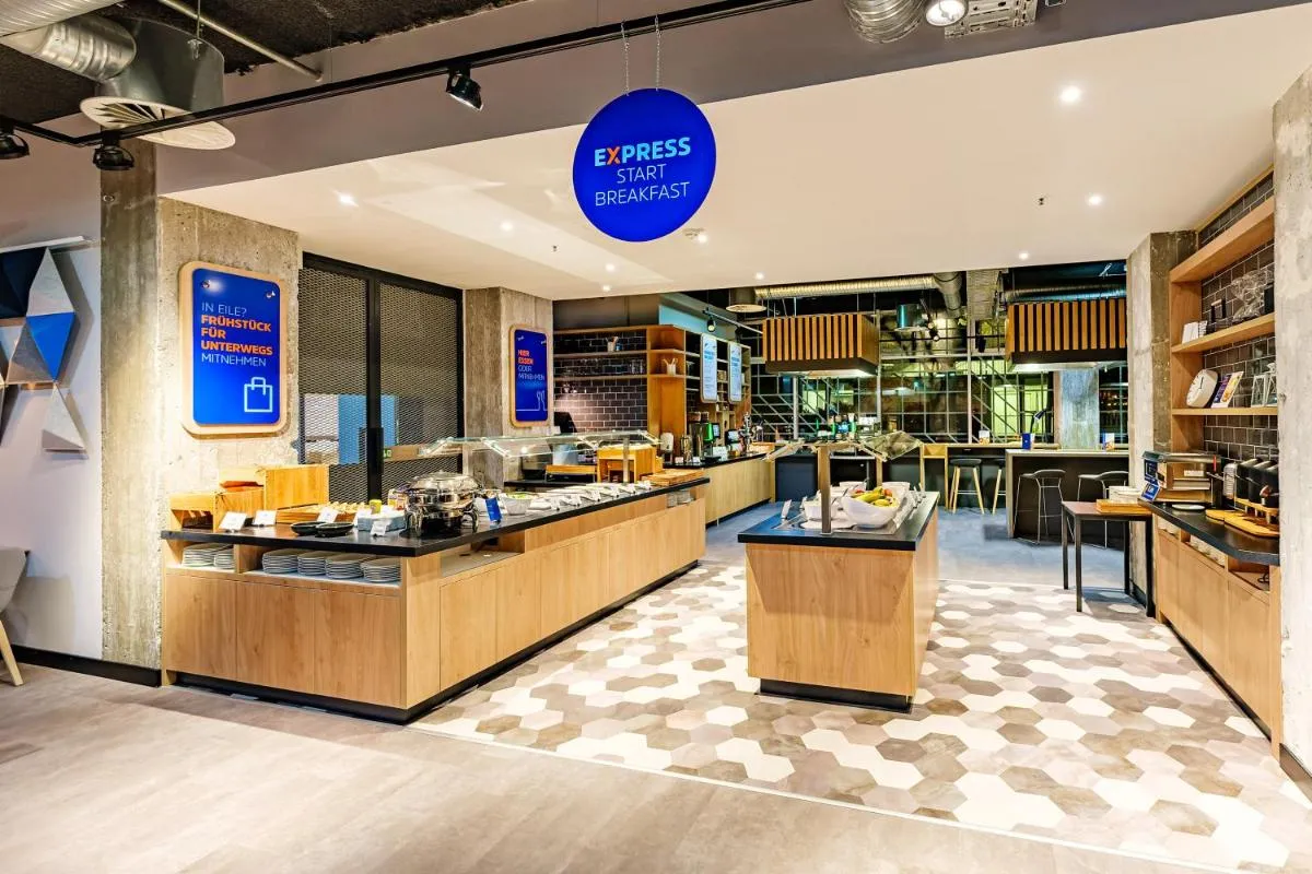 Image 5 of Holiday Inn Express Dresden Zentrum by IHG