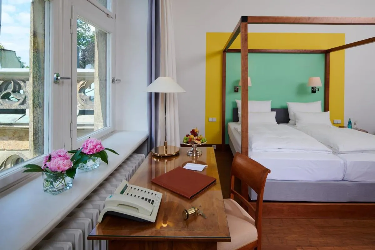 Image 1 of Hotel Schloss Eckberg