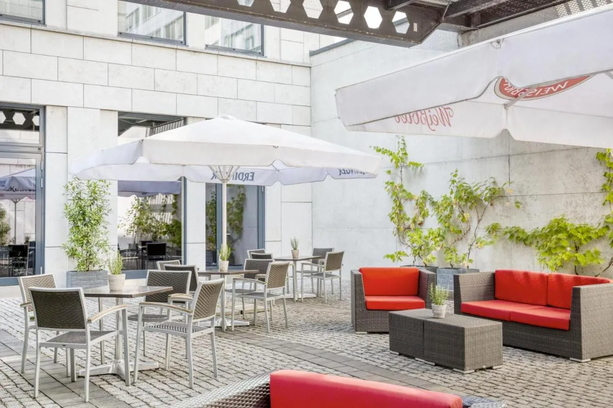Image 5 of IntercityHotel Dresden