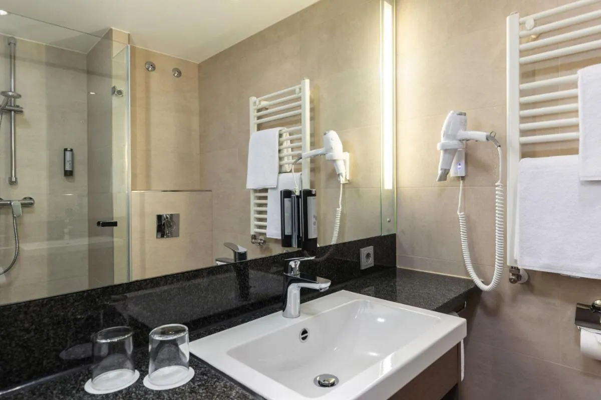 Image 2 of IntercityHotel Dresden
