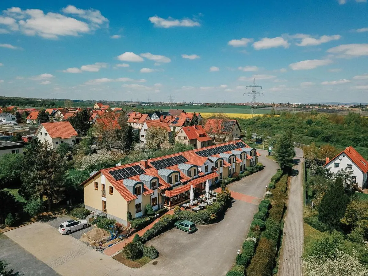 Image 5 of Landhotel Dresden