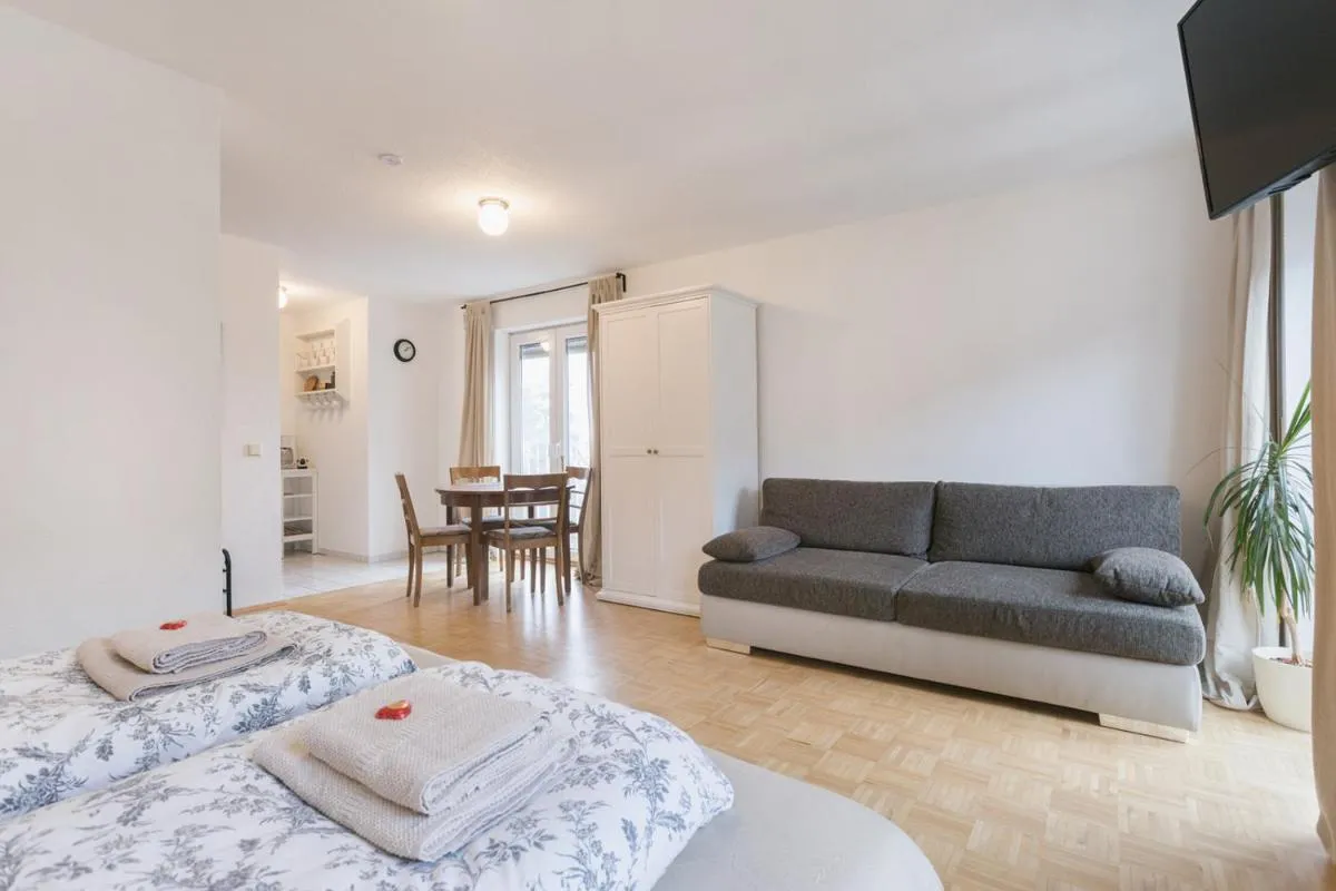Image 4 of Lichtdurchflutetes Appartement im Hechtviertel