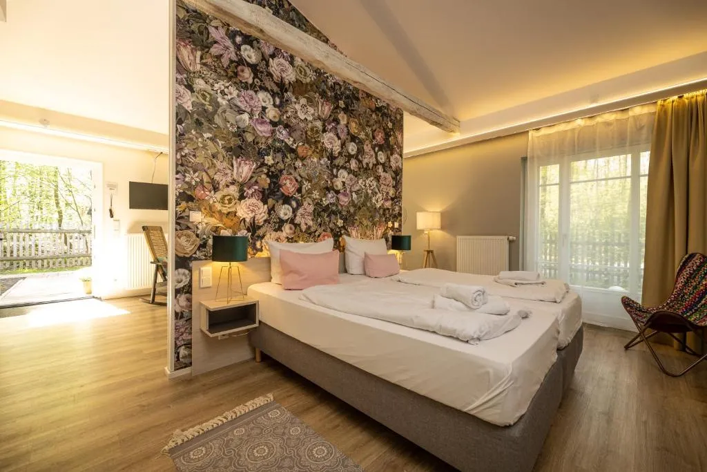 Image of Little Suite Apartments