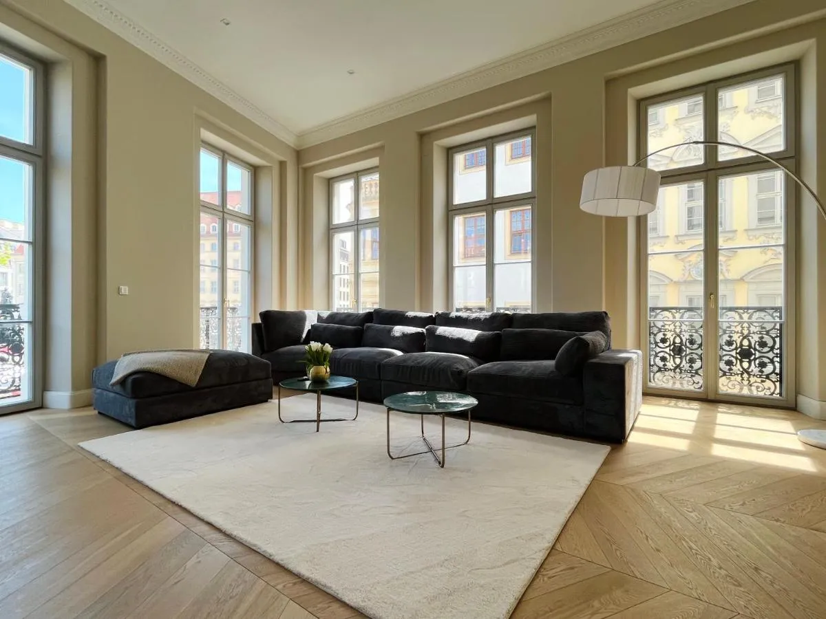 Image 1 of Luxury Home / 3-Raum-Suite an der Frauenkirche / 2