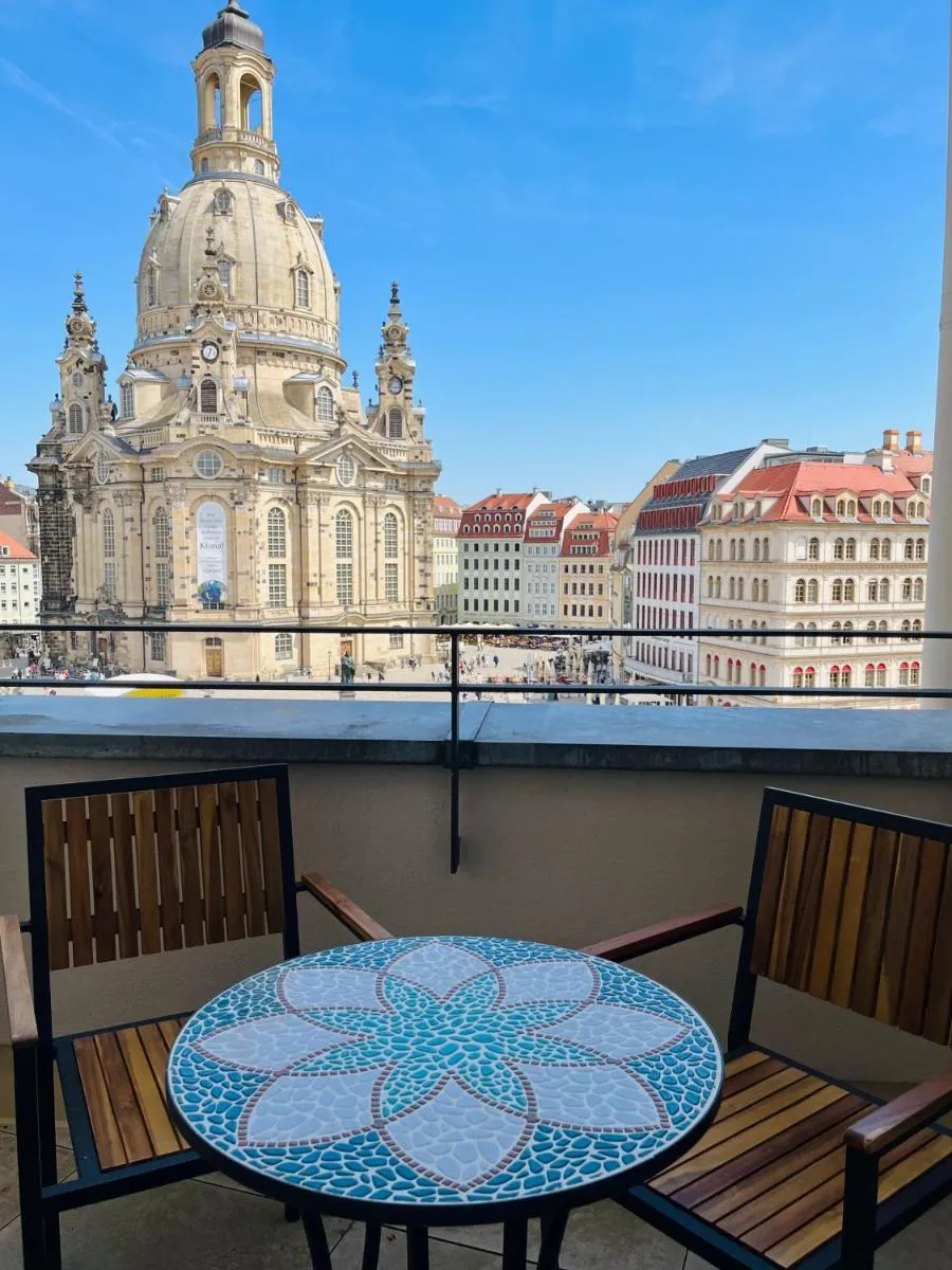 Image 4 of Luxury Home / 3-Raum-Suite an der Frauenkirche / 6