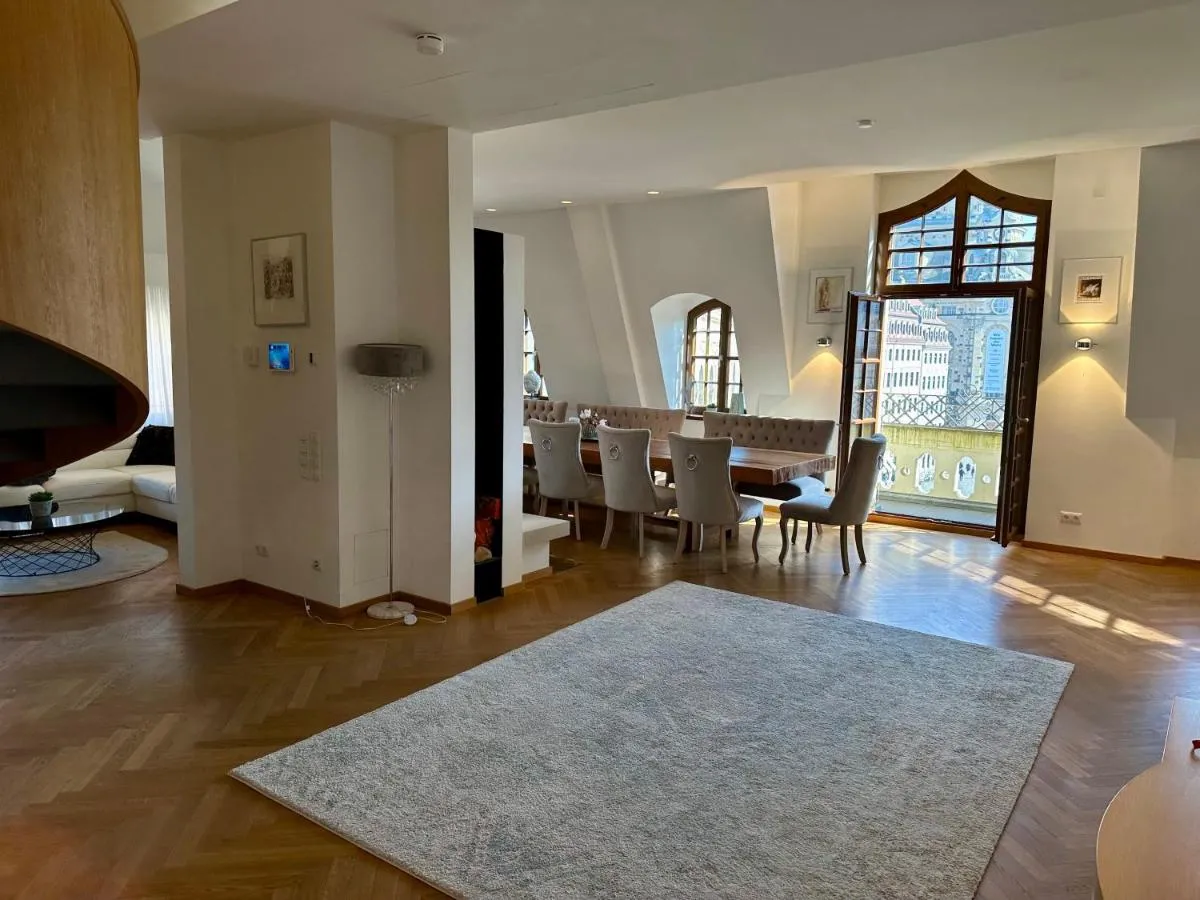 Image 2 of Luxus Suite mit einmaligem Blick auf die Frauenkirche