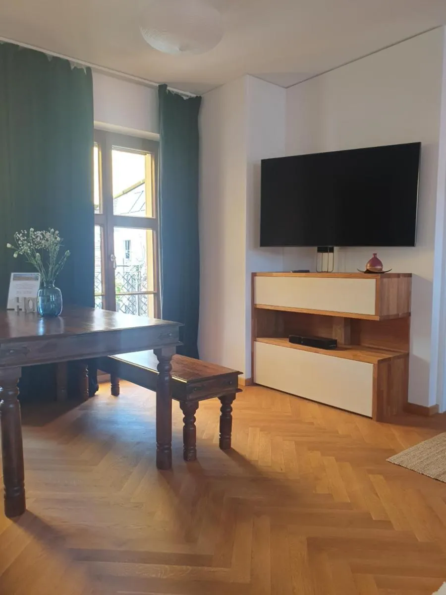 Image 4 of Modernes Apartment an der Frauenkirche