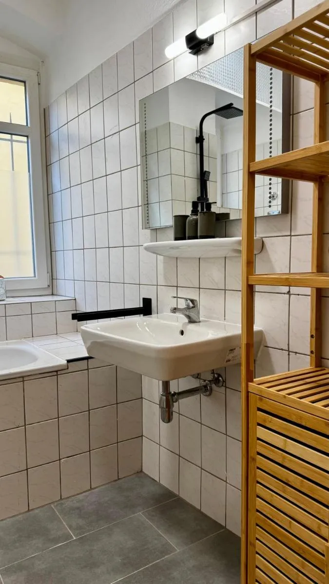 Image 5 of Noy´z in der belebten Neustadt