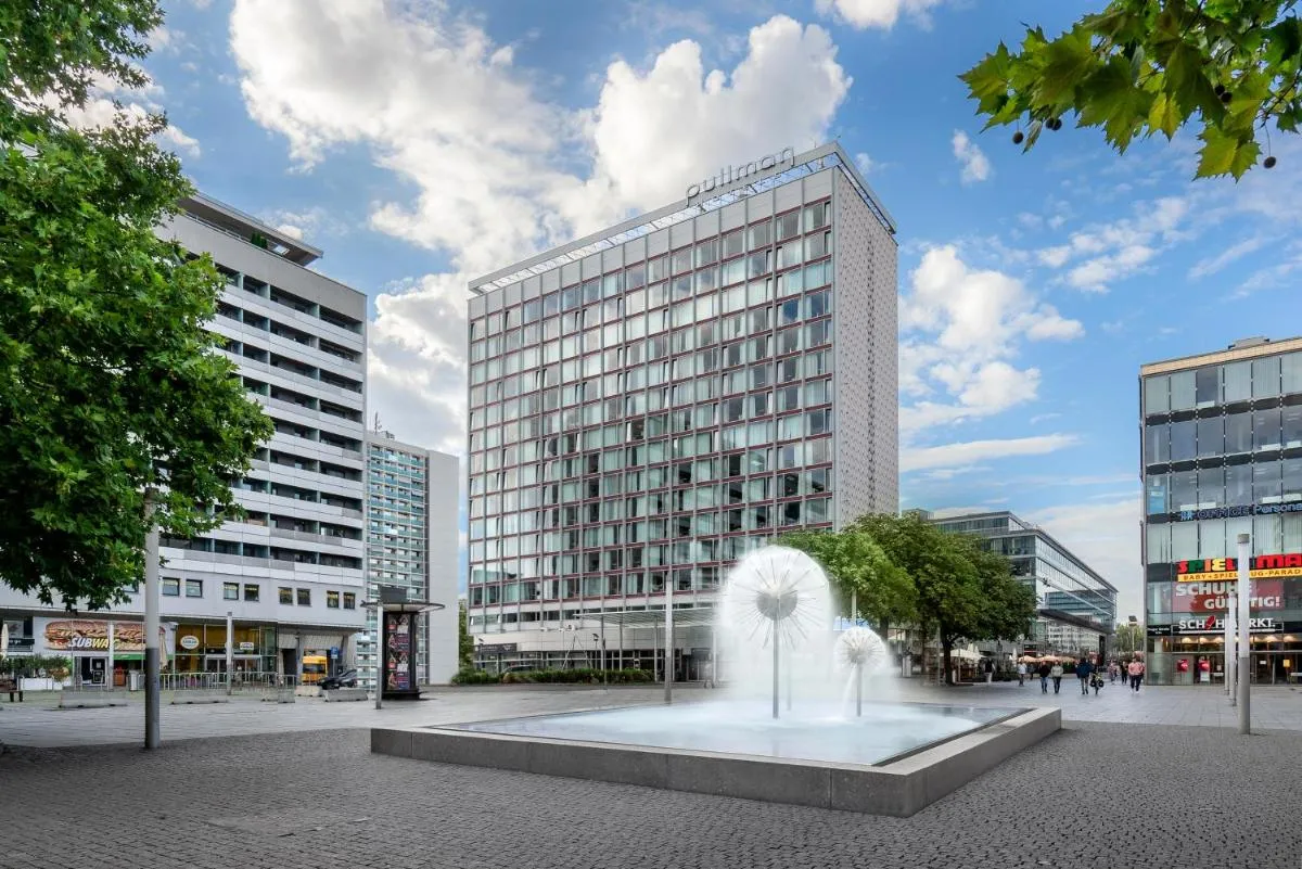 Image 5 of Occidental Dresden Newa