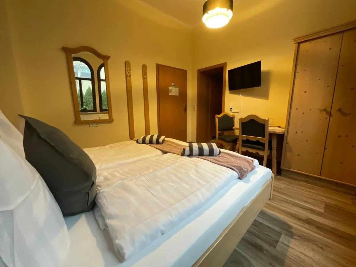 Image 3 of Pension Lindenhof
