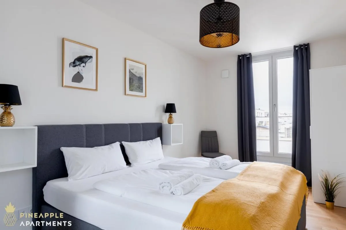 Image 1 of Pineapple Apartments Dresden Altstadt V – 112 qm – 1x free parking