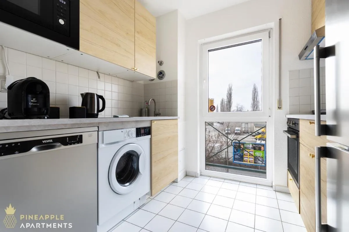 Image 3 of Pineapple Apartments Dresden Mitte III – free parking