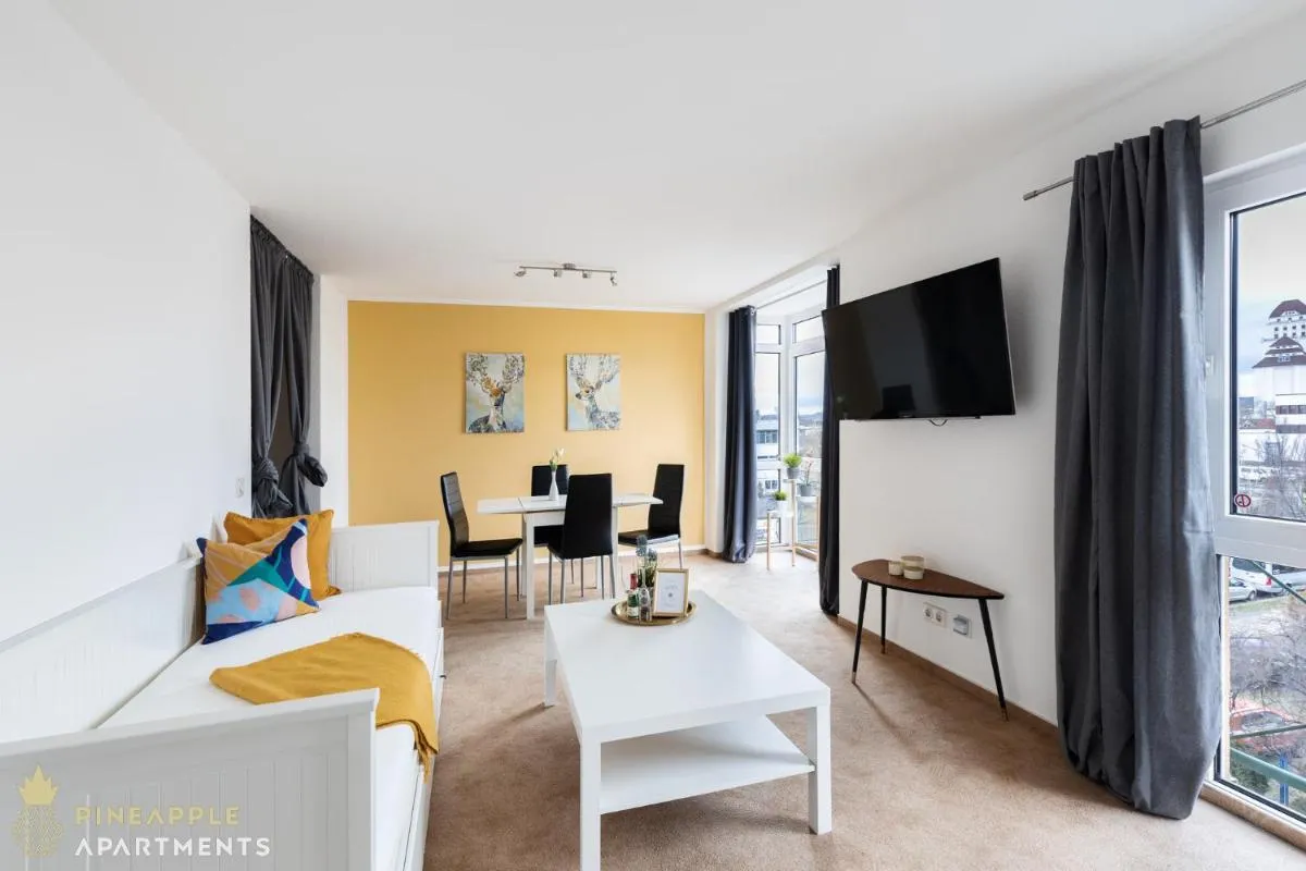 Image 1 of Pineapple Apartments Dresden Mitte II – free parking