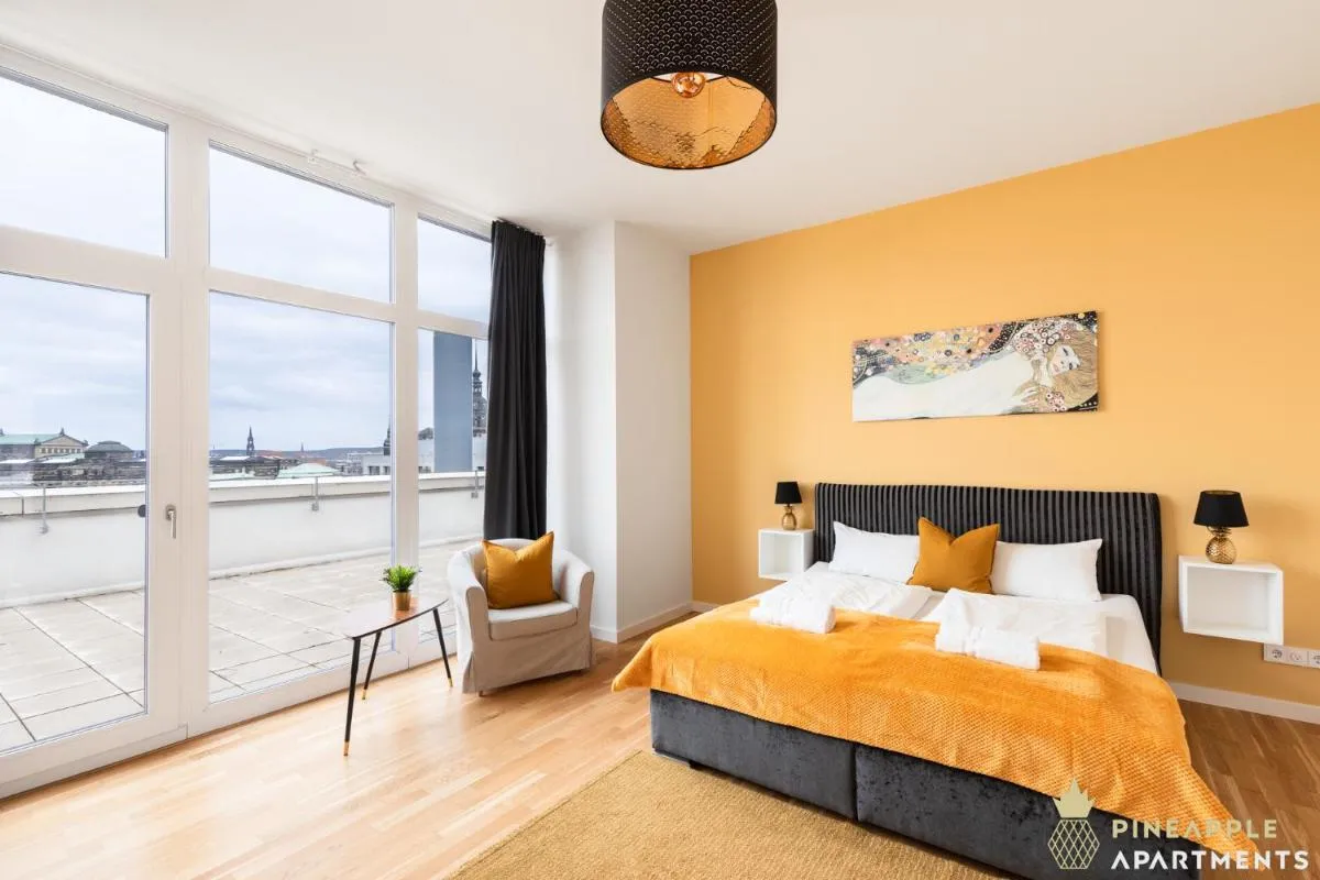 Image 4 of Pineapple Apartments Penthouse am Zwinger – 162 qm – 1x free parking