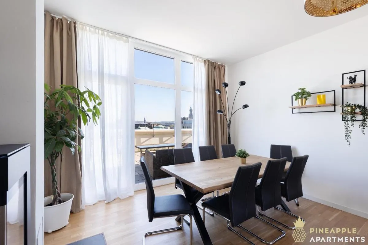 Image 3 of Pineapple Apartments Penthouse am Zwinger – 162 qm – 1x free parking