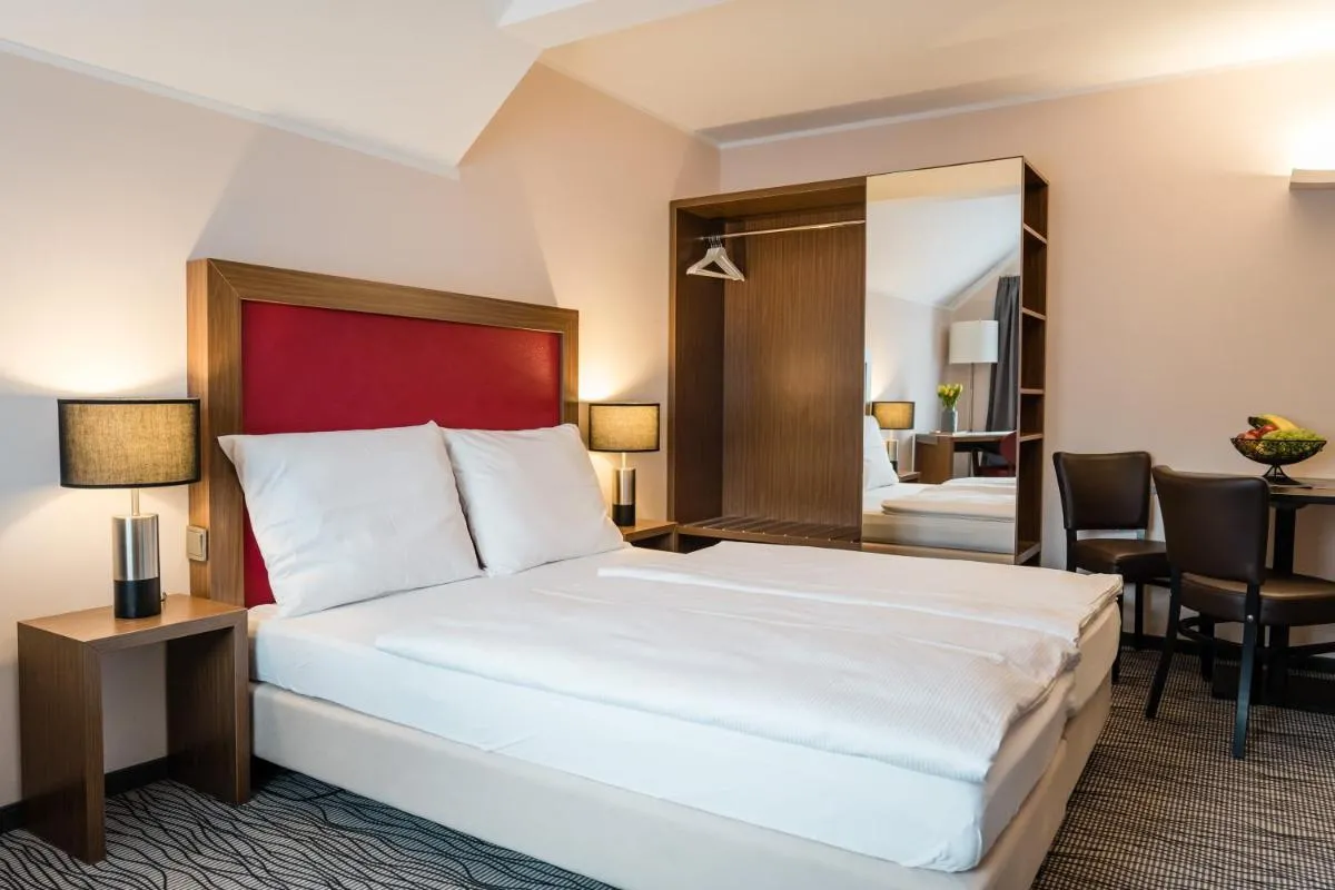 Image 1 of Point Hotel Apartments and Rooms