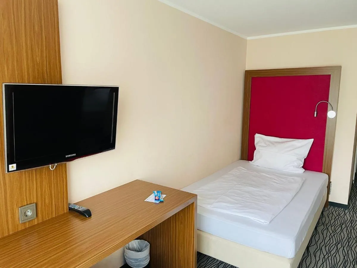 Image 4 of Point Hotel Apartments and Rooms