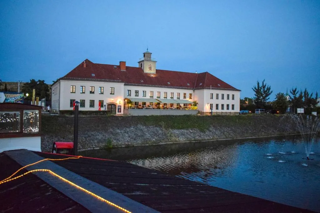 Image of Restaurant und Pension Alberthafen