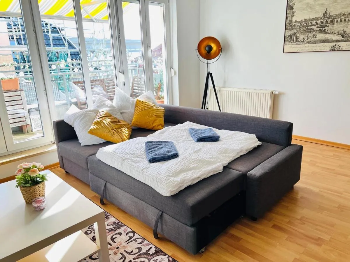 Image 5 of STARiVA – Terrasse über Dresden – Kaffeemachine – Netflix – Playstation – Brettspiele