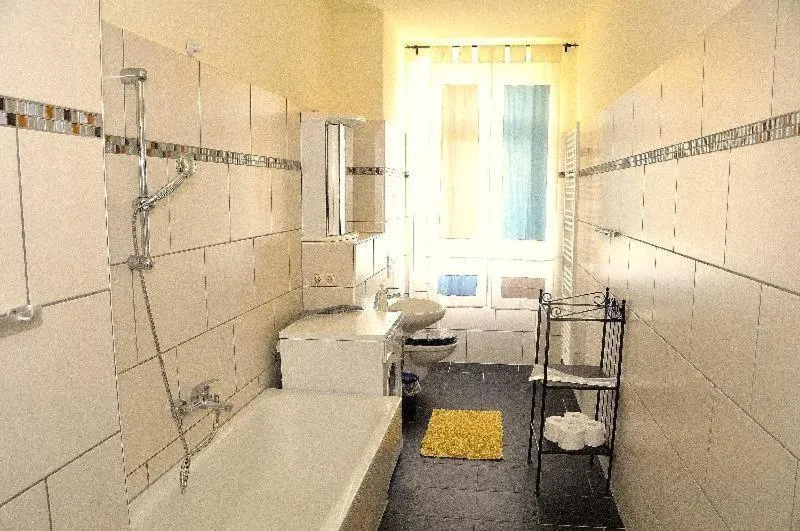 Image 2 of Schoene-3R-Fewo-Dresden-Neustadt-L12
