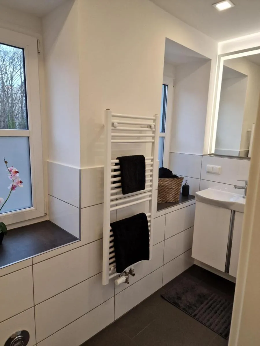 Image 2 of Spatzennest