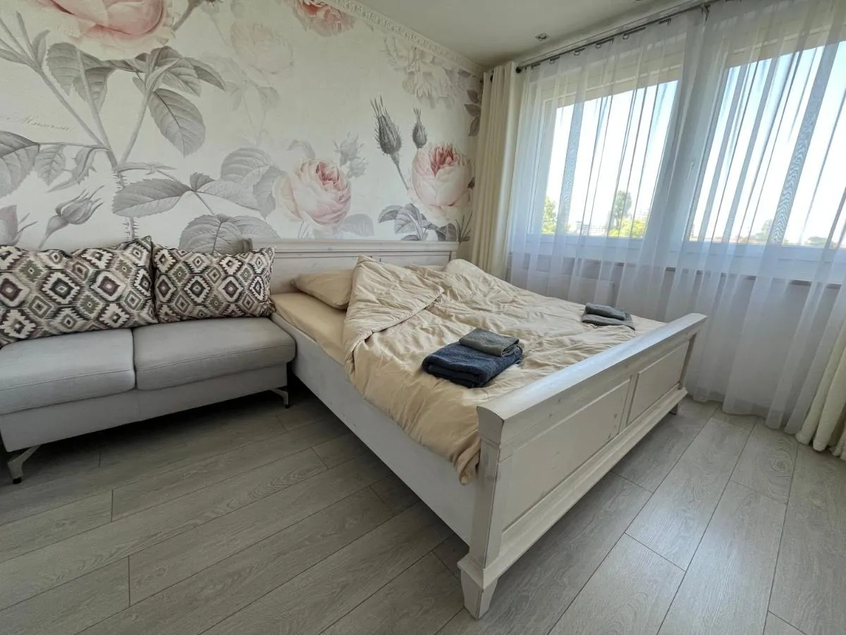 Image 6 of Sweet Home