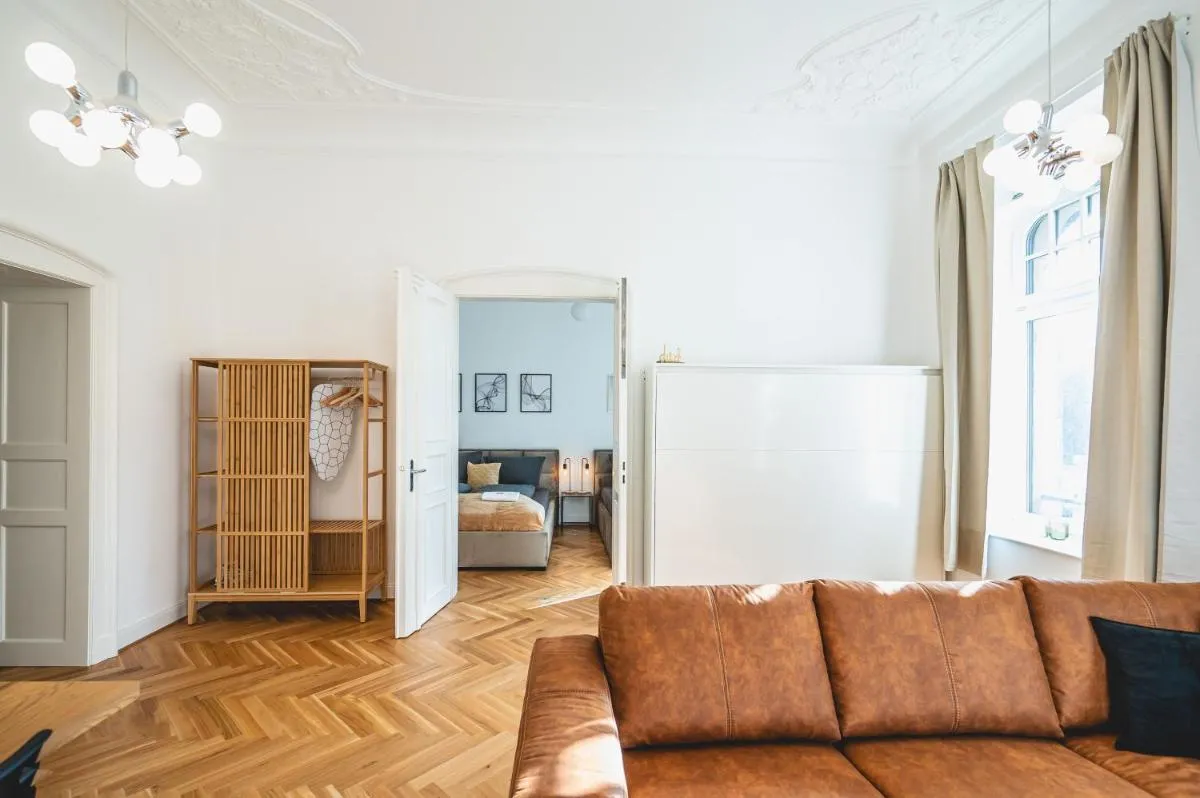 Image 4 of TIP! Design-Apartment in Toplage 75qm in Szeneviertel