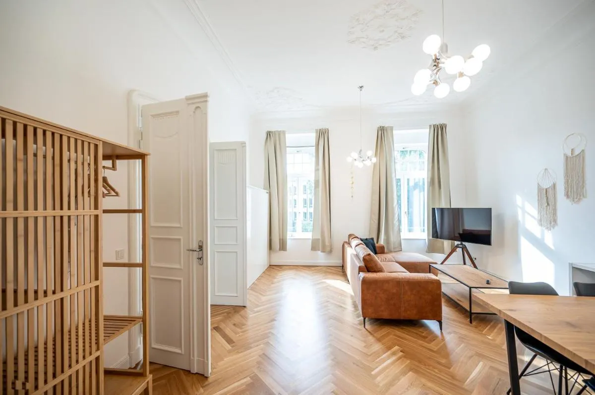Image 1 of TIP! Design-Apartment in Toplage 75qm in Szeneviertel