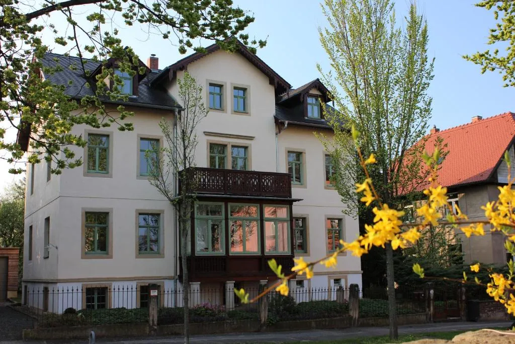 Image of Traumhafte Etagenwohnung in Günderzeitvilla