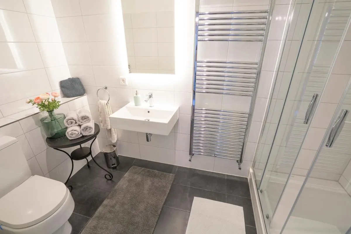 Image 2 of Villa Golding – Flat 1