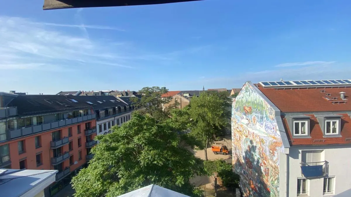 Image 5 of Wunderschöne großzügige Neustadtwohnung