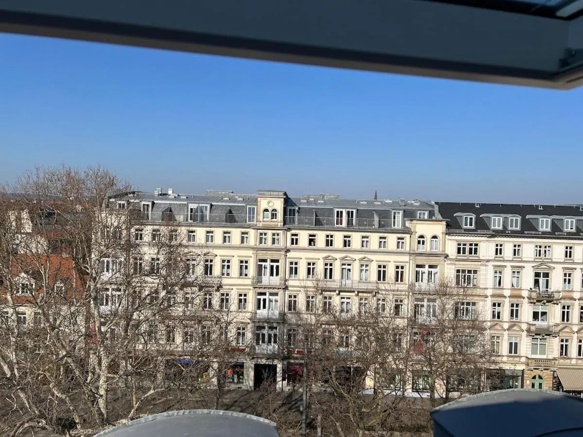 Image 1 of Zauberhaftes Apartment in Dresden Neustadt